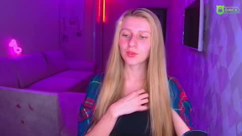 Amalia online show from 11.24.25