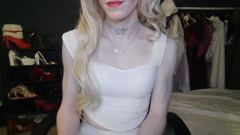 Amalie online show from 01.05.25