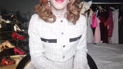 Amalie online show from 01.09.25