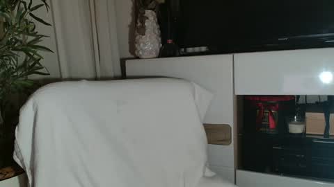 Angel or Demon online show from 03.31.26