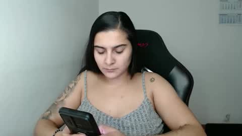 The queen of the biceps  online show from 02.04.26