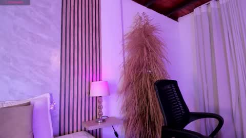 Luisa online show from 10.22.25