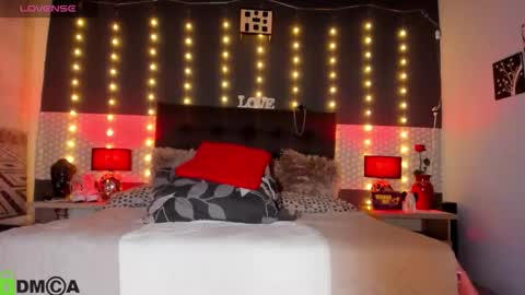 diana        Private is Open online show from 10.22.25