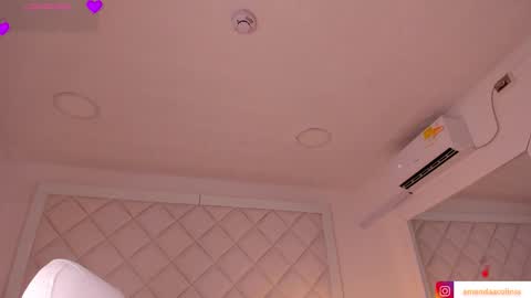 Snapshot of amanda_colin chatting on 11.08.25 Amanda online show from 11.08.25