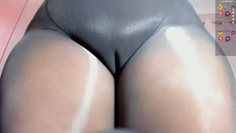 Amanda Marcuzzi  online show from 10.27.25