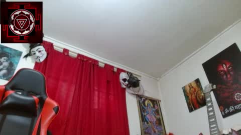 Amanda Valeska online show from 04.17.26