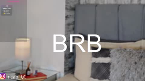 Snapshot of amanda_woods_ chatting on 11.10.25 Amanda online show from 11.10.25