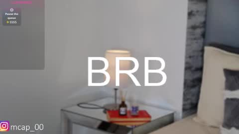 Snapshot of amanda_woods_ chatting on 11.17.25 Amanda online show from 11.17.25