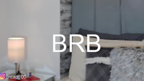 Snapshot of amanda_woods_ chatting on 11.28.25 Amanda online show from 11.28.25