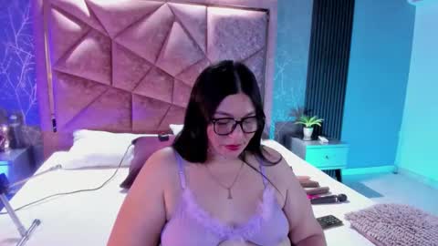 Amanda cruz online show from 11.02.25