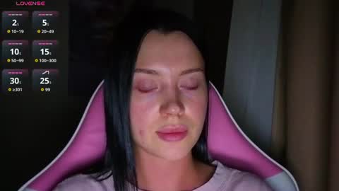 Snapshot of amandaarose chatting on 06.19.26 Amanda Rose online show from 06.19.26