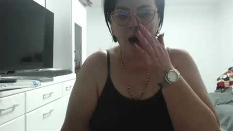 Snapshot of amandamuller1982 chatting on 11.07.25 Anda online show from 11.07.25