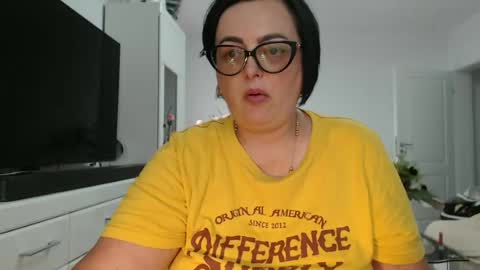 Snapshot of amandamuller1982 chatting on 07.20.26 Anda online show from 07.20.26