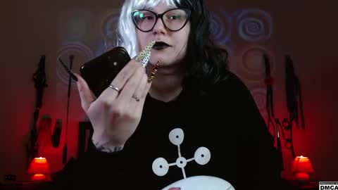 Goddess Amanita online show from 12.05.24