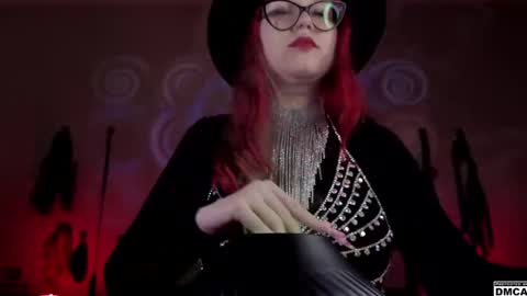 Goddess Amanita online show from 01.31.25