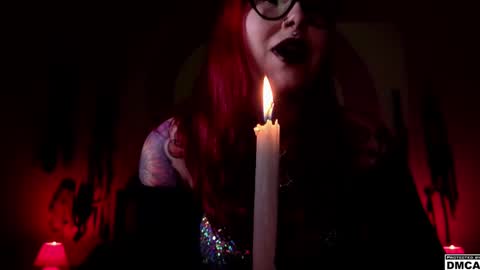 Goddess Amanita online show from 03.11.25