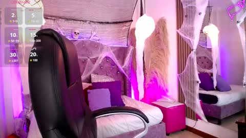 amara_davis1 online show from 10.16.25