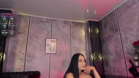Snapshot of amara_lewiis chatting on 09.18.25 Amara Lewis online show from 09.18.25