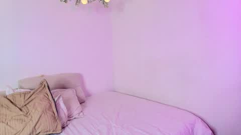 Amara Vega  online show from 02.21.26