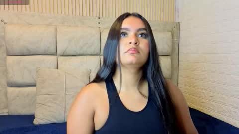 amarahanks_ online show from 01.08.26