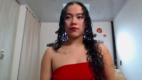 Amaranta online show from 10.13.25