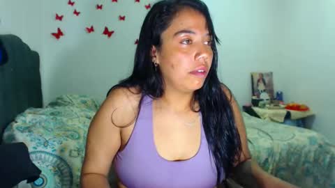 Amara Julia online show from 10.29.25