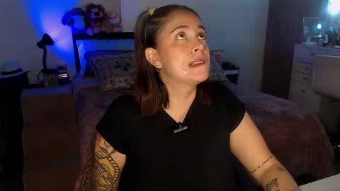 Snapshot of amarat_jolie chatting on 07.17.26 Mila online show from 07.17.26