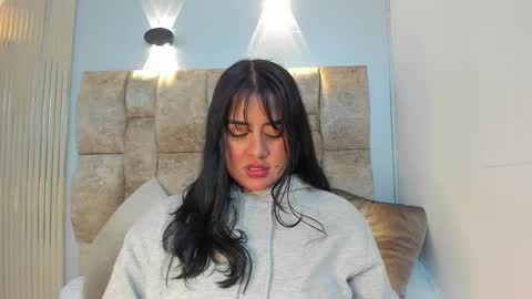Snapshot of amatista__smith chatting on 10.17.25 AMATISTA online show from 10.17.25