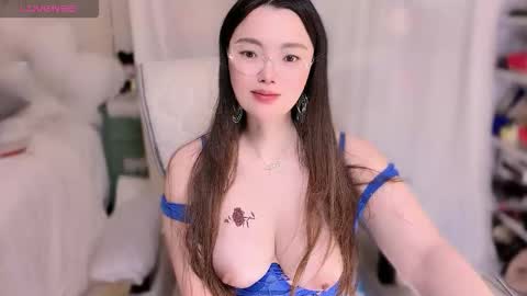 Snapshot of amaya_yooo_36d chatting on 02.06.26 yooo online show from 02.06.26