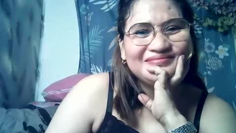 amazing angel online show from 04.14.26