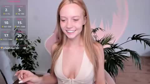 Snapshot of amazing_roxana chatting on 07.10.26 Roxy online show from 07.10.26