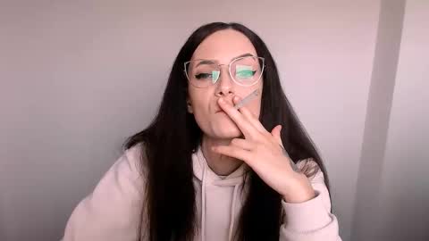 Izza online show from 11.12.25