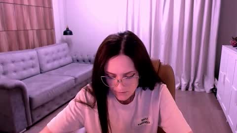 Izza online show from 04.19.26