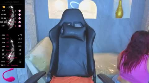 Snapshot of ambar72_b chatting on 11.29.25 LIVE 0730AM-0200PM online show from 11.29.25