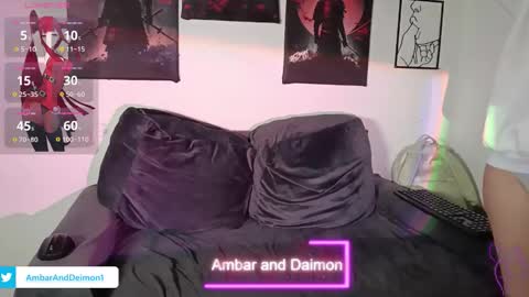 Snapshot of ambar_and_daimon_ chatting on 09.09.25 AMBAR AND DAIMON online show from 09.09.25