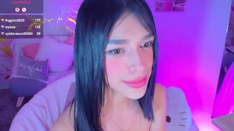 Snapshot of ambar_lanie chatting on 07.14.26 Ambar online show from 07.14.26