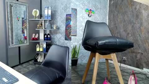 ambar rose2  online show from 12.24.24