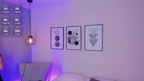 ambarevans_ online show from 10.25.25