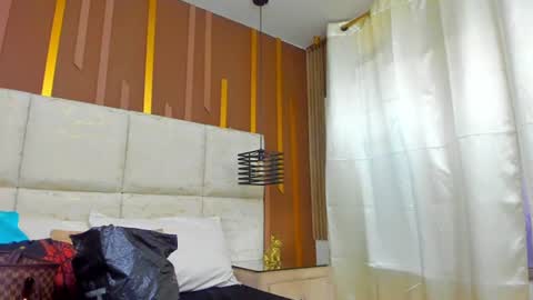 Snapshot of ambargills chatting on 07.07.26 AmbarGills online show from 07.07.26