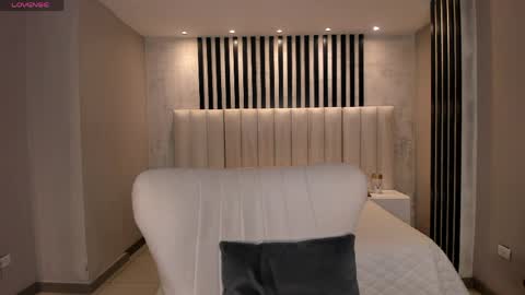 Ambar  online show from 04.04.26