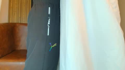 Snapshot of ambarraj chatting on 09.29.25 ambarraj online show from 09.29.25