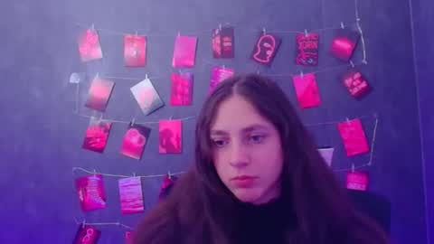 Amber online show from 03.25.26