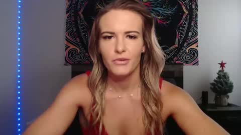 Amber online show from 12.21.25