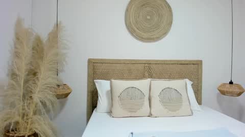 A M B E R online show from 09.15.25