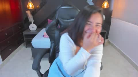 A M B E R online show from 09.16.25