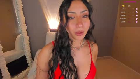 Snapshot of amber_curly chatting on 01.22.25 amber_curly online show from 01.22.25