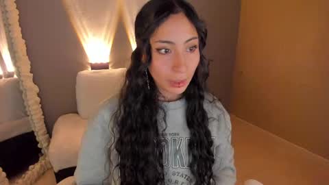 Snapshot of amber_curly chatting on 02.21.25 amber_curly online show from 02.21.25