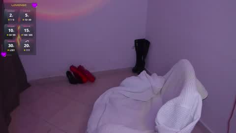 find me here ---    online show from 12.02.25