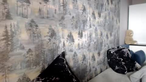 amber_tease_ online show from 09.13.25