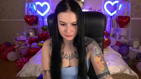 Anna online show from 02.25.25
